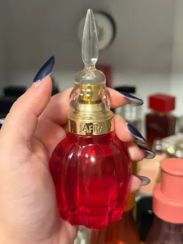 Perfume Varsha Jafra