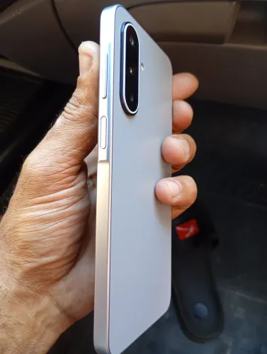 Vendo Samsung A17 5g super novo pra sair logo 