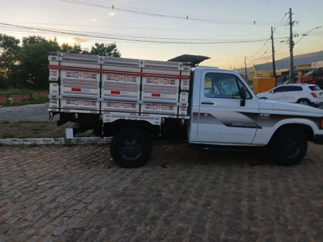 Chevrolet D-20 S / Luxe 3.9/4.0 Diesel 1986