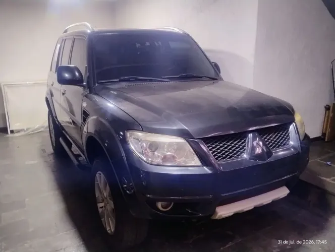 Mitsubishi Pajero TR4 2.0/ 2.0 Flex 16V 4X4 Aut. 2010