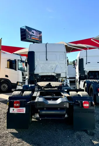 Volkswagen 19.360 Constellat. Tractor (diesel)(E5) 2021/2022 Vamos Seminovos Campinas