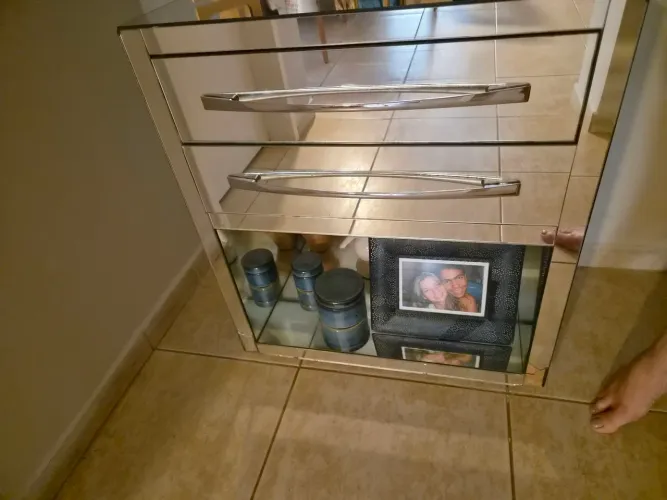 Mesa de cabeceira