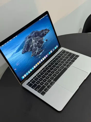 Macbook Air 2018 - I5 - 8gb/256gb - Prata (Usado)