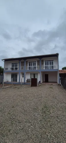 Casa Com Terreno Murado No Campeche 