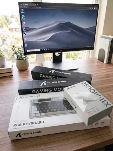 Kit Gamer Profissional Attack Shark (Combo Completo): Teclado Sem fio + Mouse Gamer X11 +