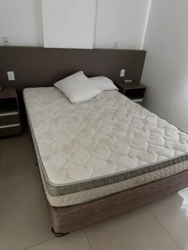 Cama casal