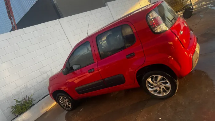 Fiat Uno Attractive 1.0 EVO Fire Flex 8V 5P 2015
