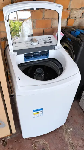 Máquina de Lavar Electrolux 14 kg LED14 - 110 V