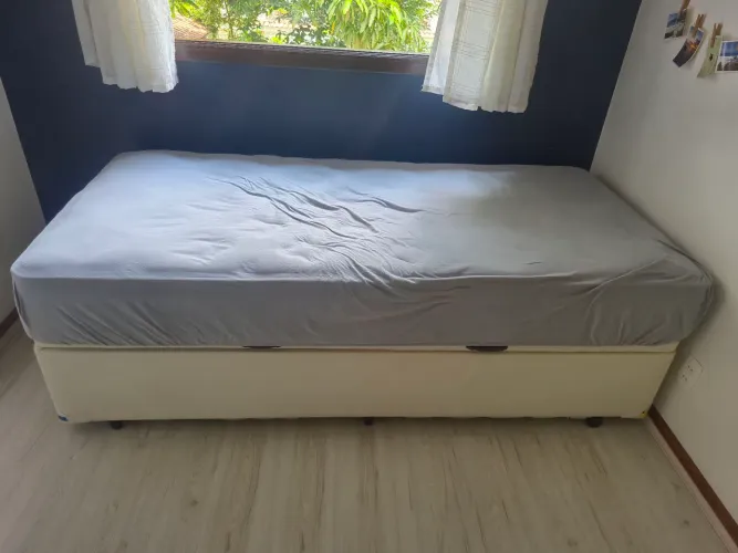 Cama de solteiro