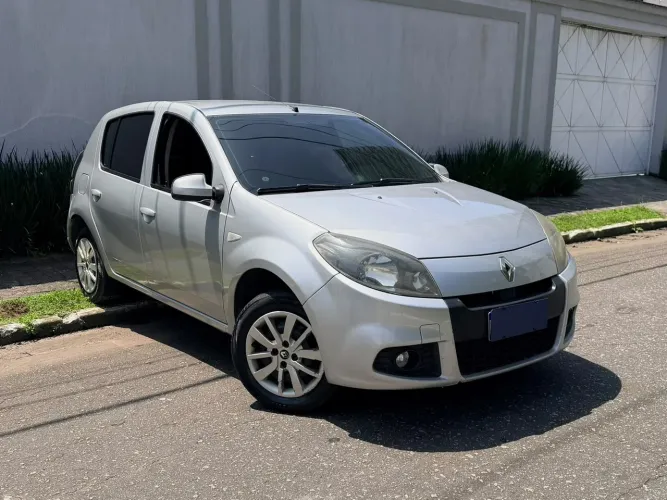 Renault Sandero Expression Hi-flex 1.6 8V 5P 2014