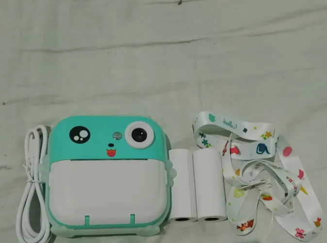 Vendo Câmera fotográfica infantil impressora completa