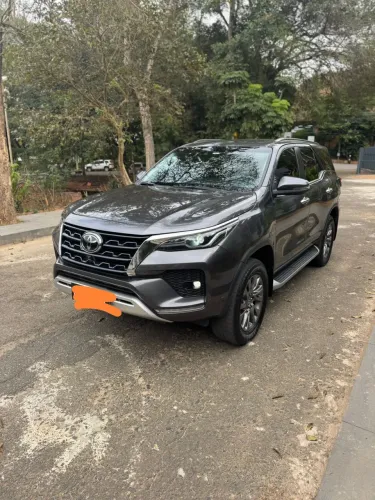 Toyota Hilux SW4 SRX 4X4 2.8 TDI 16V Dies. Aut. 2022