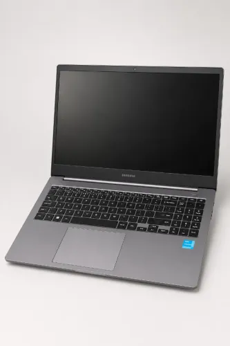 LOTE DE 14 NOTEBOOKS - samsung/ positivo SIM + / positivo