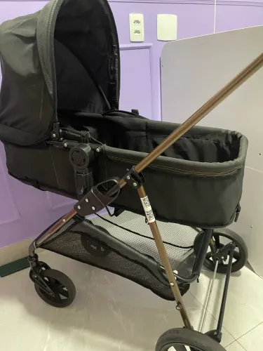 Carrinho de Bebê 2 em 1 Preto - Galzerano