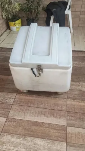 Baú para motoboy 140 litros super grande com suporte 160 fan