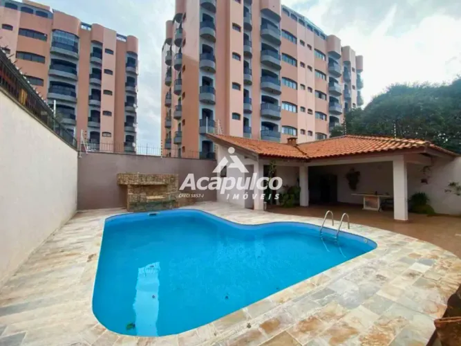Casa para alugar com 03 quartos no bairro Vila São Pedro em Americana/SP.