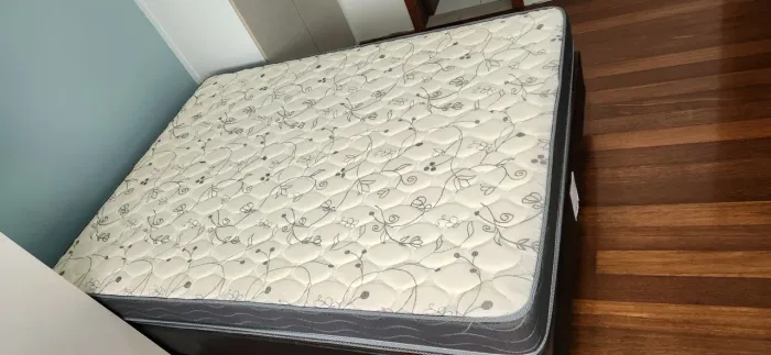 Colchão casal ortobom pro-saude d33(linha master)