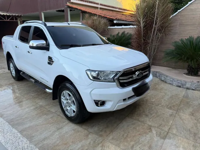 Ford Ranger Limited 3.2 20V 4X4 CD Aut. Dies. 2014