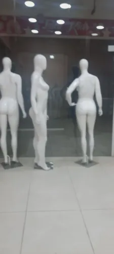 Manequim fibra