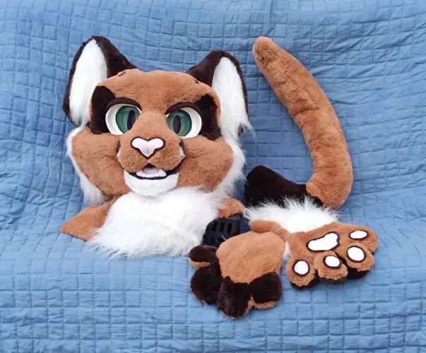 Fursuit nova