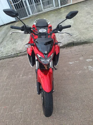 Moto zerada.