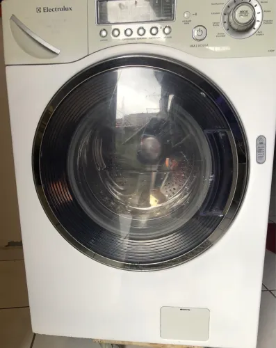 Lava e seca Electrolux LSE09