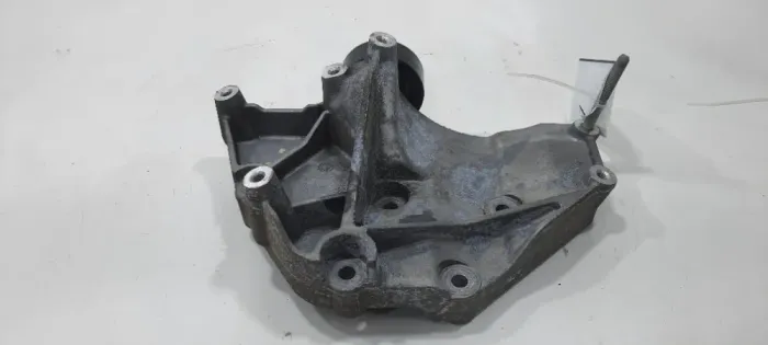 Suporte Alternador Gm Onix Activ 1.4 2018 24582632