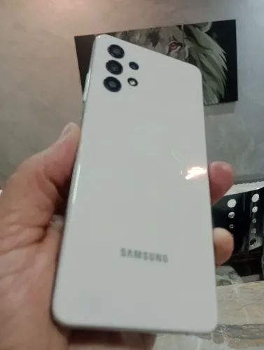 Samsung A32 de 128gb de.memoria + carregador 