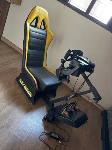 Kart Logitec 