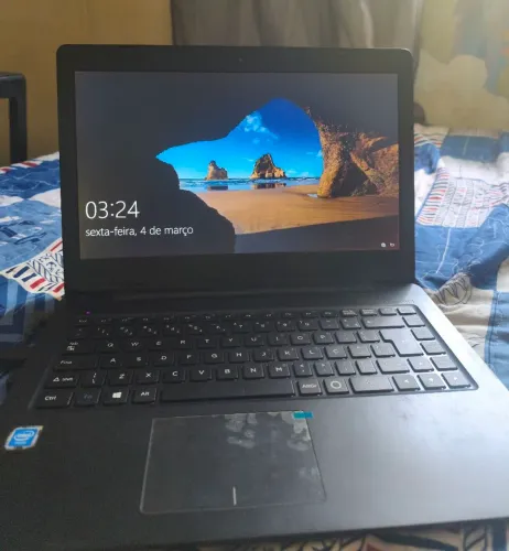 Vendo notebook positivo