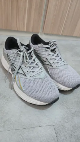 Tenis de corrida Mizuno