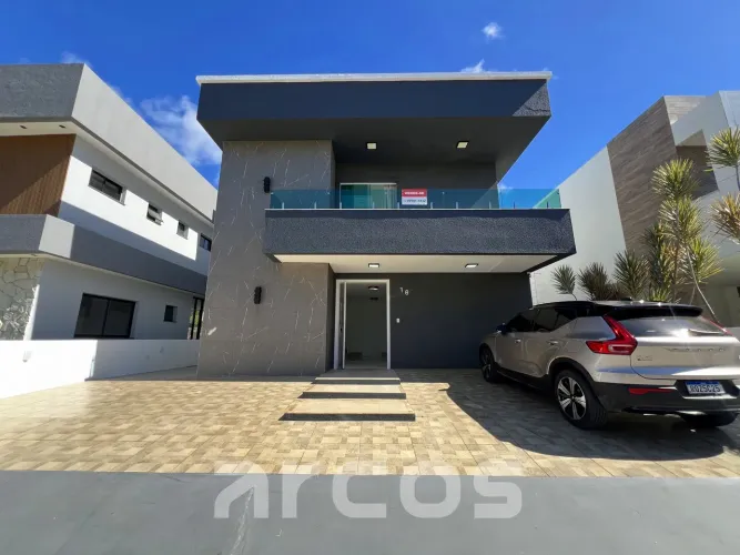 Casa no Condomínio Fragatta com 250 m² e 4 suítes
