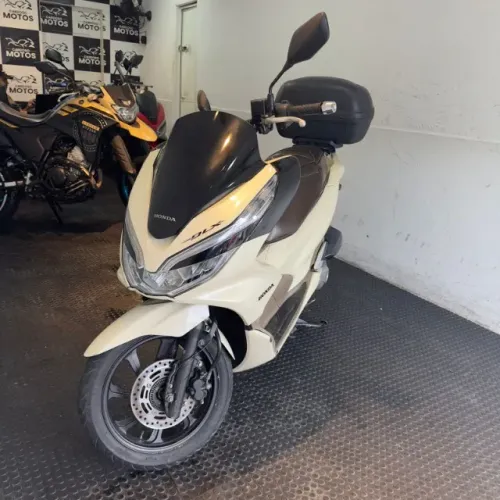 Pcx 150 Dlx 2019 com 45 mil km com Abs e chave Presencial.