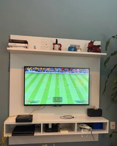 Vendo Painel para TV Tok&Stok branco 