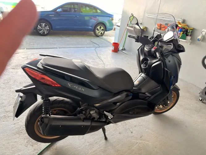 Xmax 250 único dono