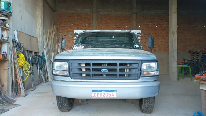 Vendo ford f 4000