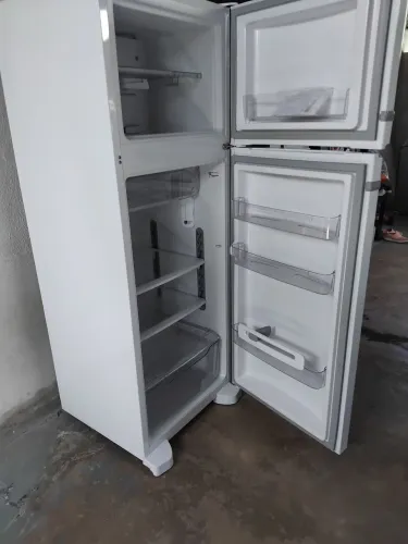 Vendo Refrigerador Consul, Frist Free 340 Litros, Branco, Com NOTA FISCAL.