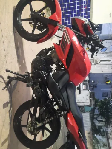 Linda moto Yamaha