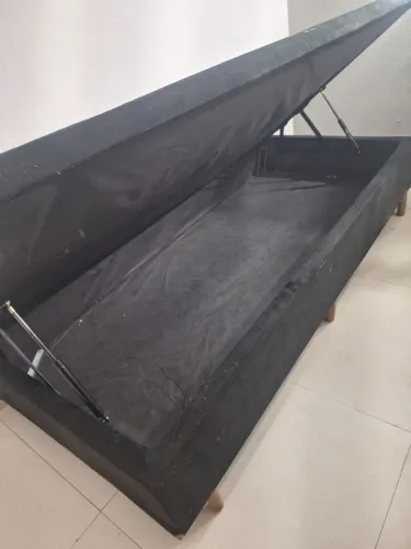 Vendo base bau solteiro