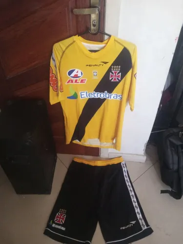 CAMISA + CALÇAO DO VASCO DE GOLEIRO 