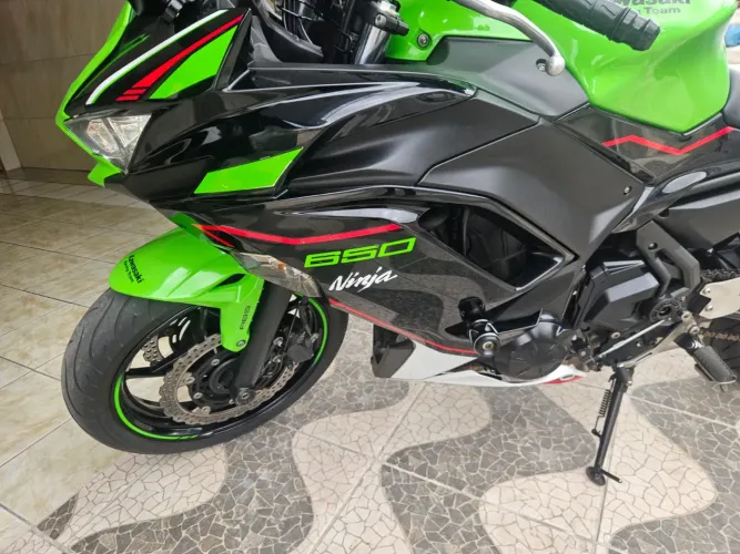 Ninja Kawasaki 650 novíssima