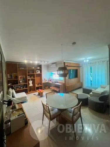 Apartamento Mobiliado no bairro Santa Mônica em Uberlândia disponível para aluguel