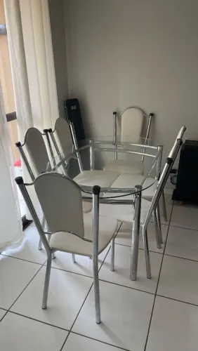 Mesa Vidro com 6 Cadeiras