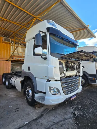 Caminhão Cavalo 2022 DAF 450 CF 6x2 Único dono 284.223km 21/21