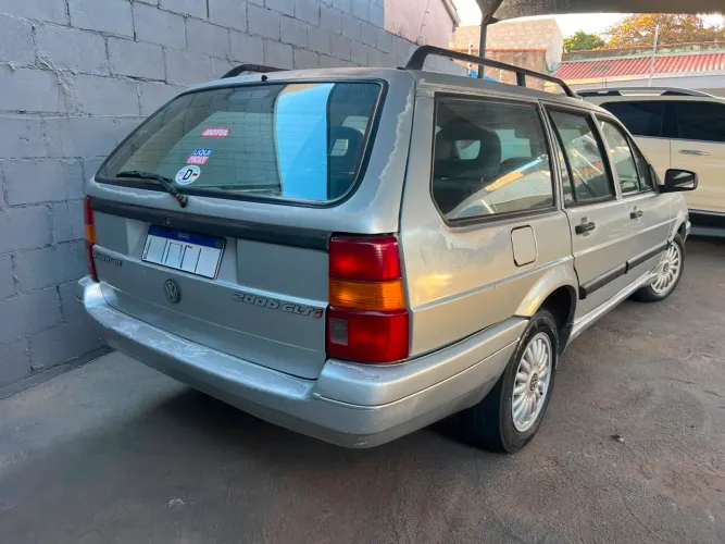 Volkswagen Quantum 2.0 MI (álcool) 1996