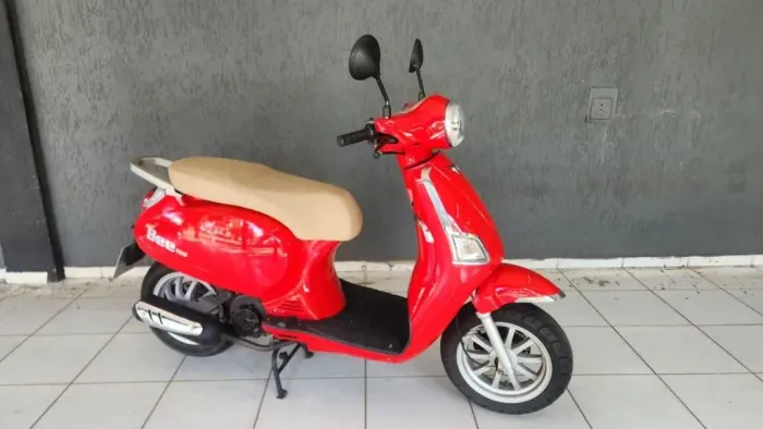 Bee Mônaco 125cc
