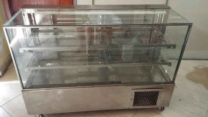 Balcão vitrine refrigerada