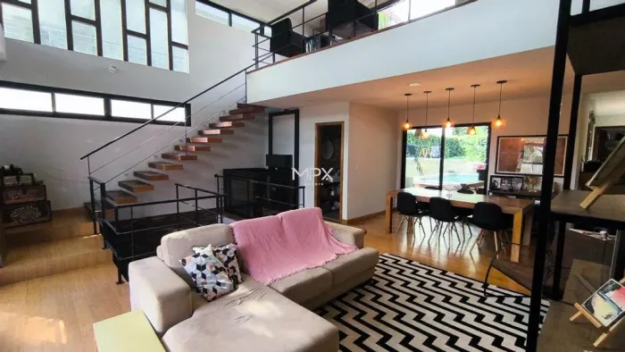 Casa à venda em Piracicaba, Santa Rosa, com 2 suítes, com 300 m², Alphaville Piracicaba