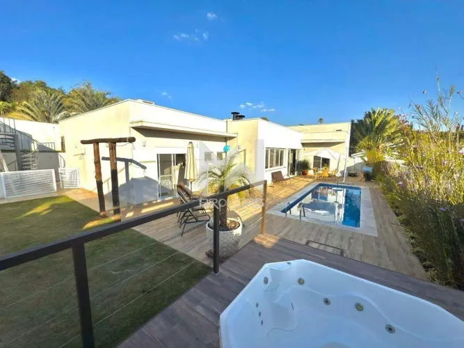 Casa à venda no Condominio Vila Hípica II em Vinhedo - SP