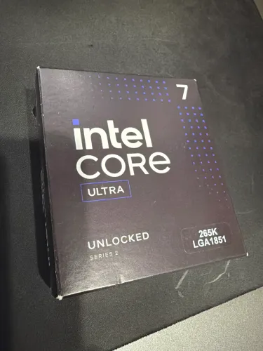 Processador Intel 265K na caixa